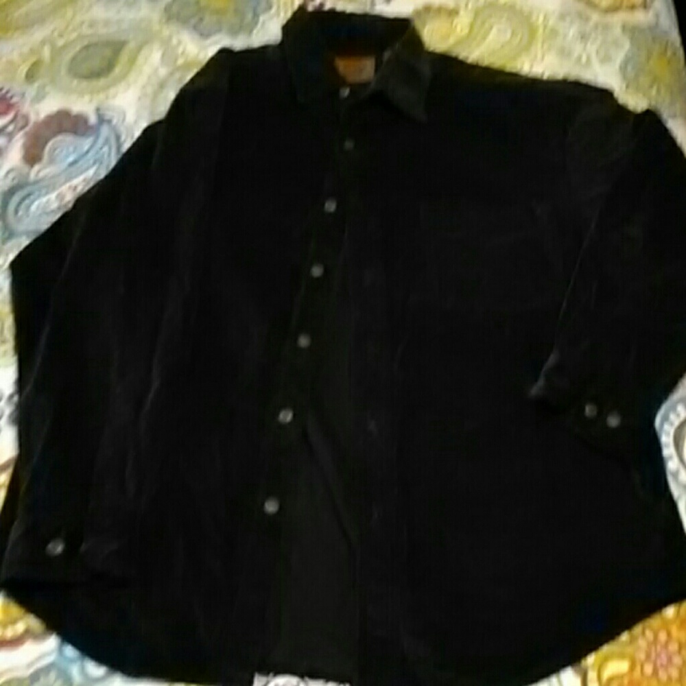 St. John`s Bay men's button-down shirt